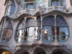 Antoni Gaudí, Casa Batlló, 1905-1907, Barcelona, anonymous photo